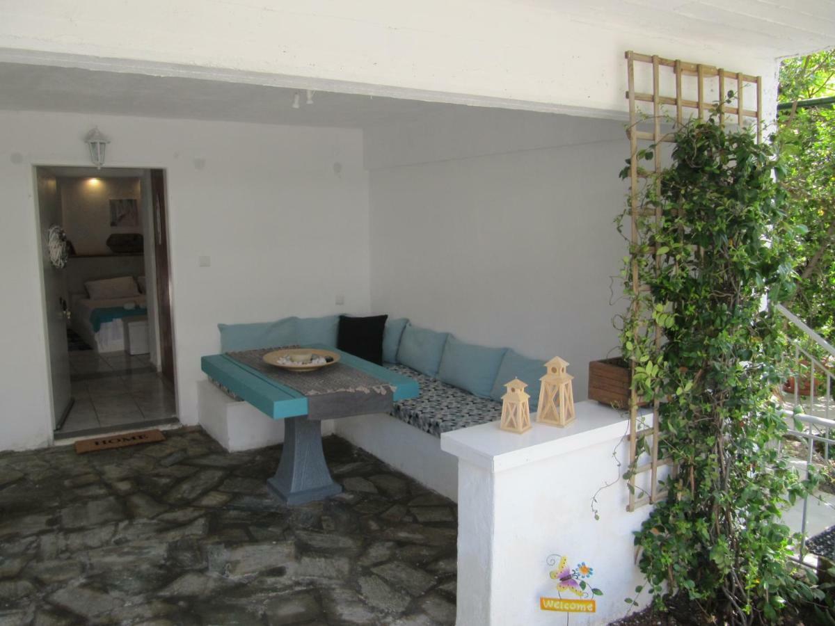 Jasmine Apartments Eretria  Exterior photo